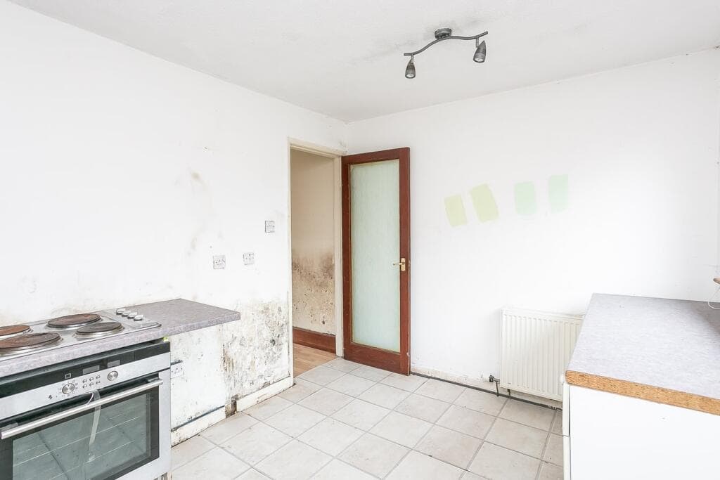 Ferndale Drive, Glasgow, G23 - Image 6