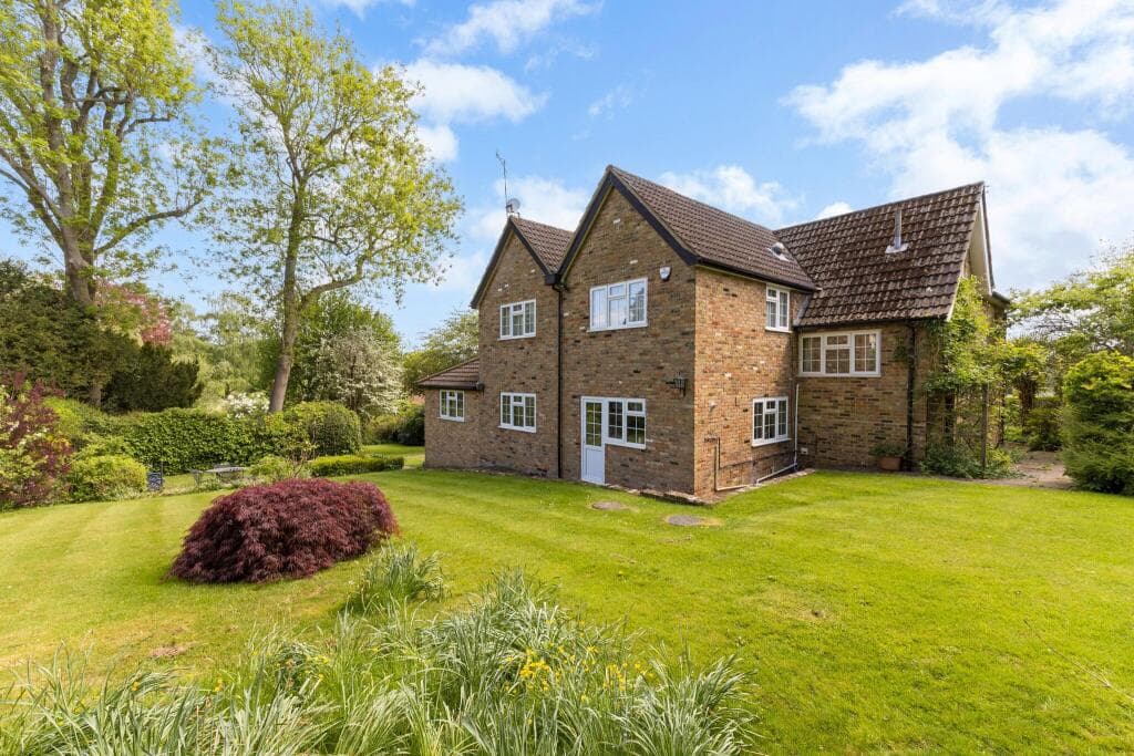 Bernards Close, Great Missenden, HP16 - Image 2