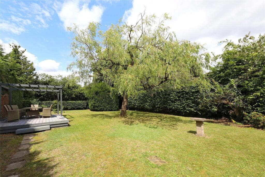 Mayflower Way, Beaconsfield - Image 11