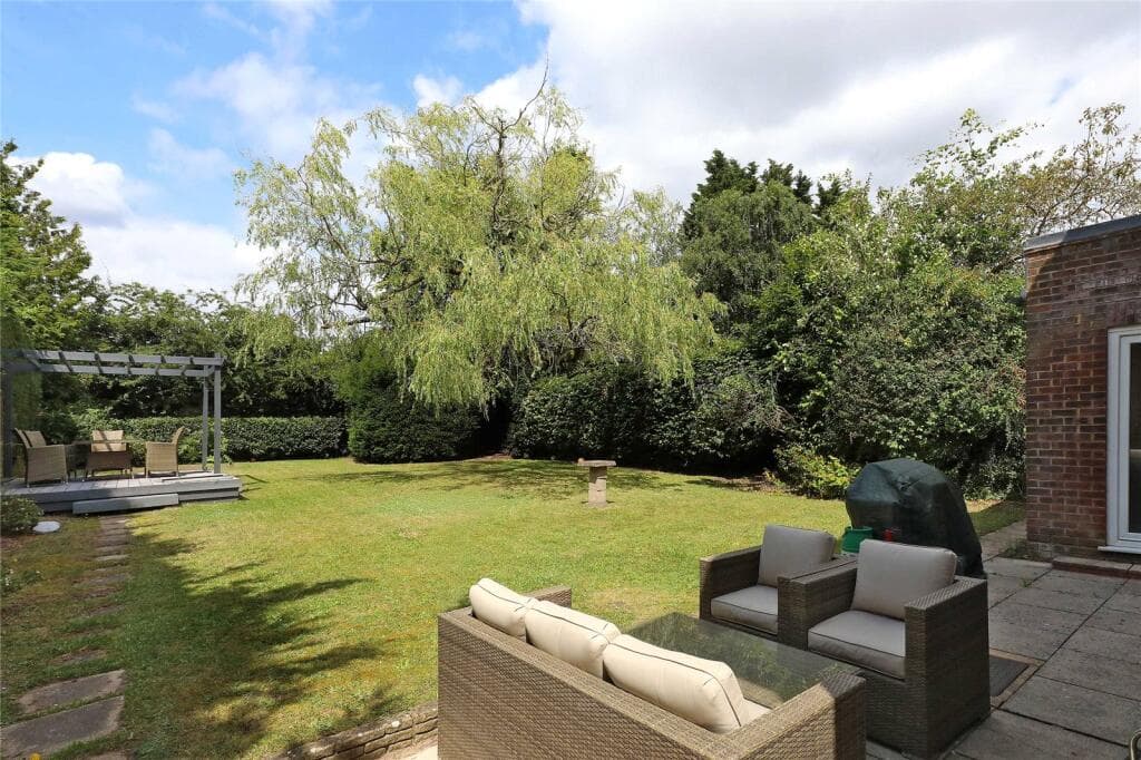 Mayflower Way, Beaconsfield - Image 5