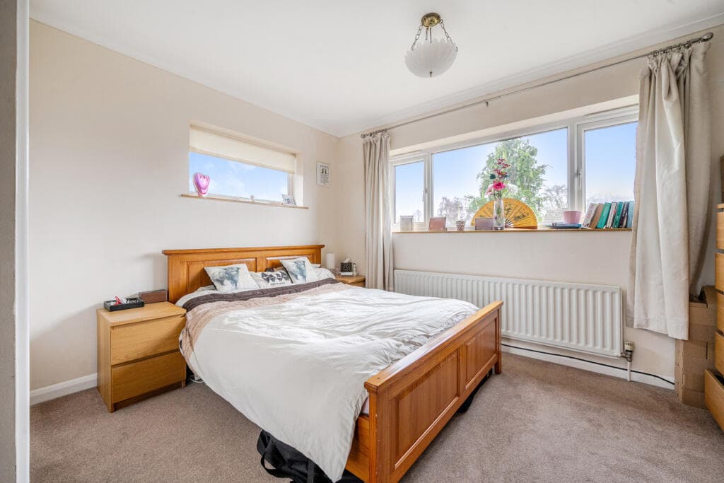Mayflower Way, Beaconsfield - Image 9