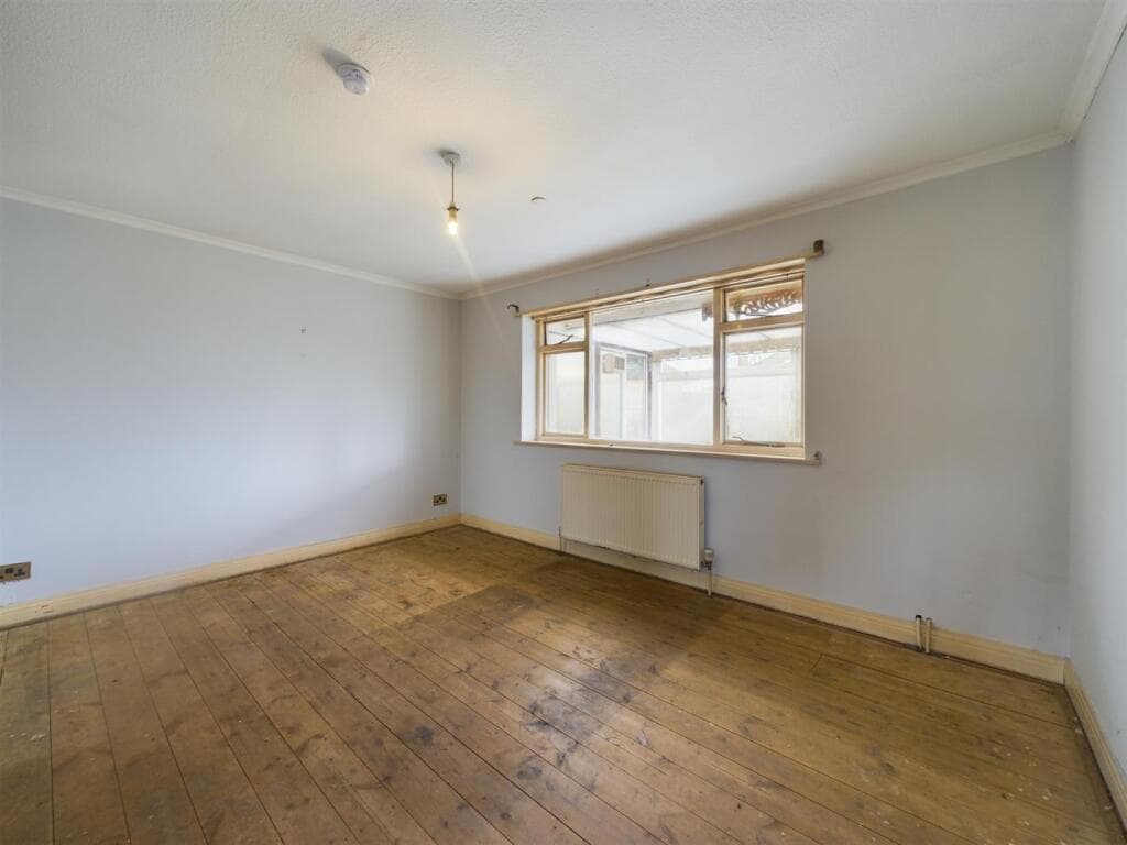 Gorham Way, Telscombe Cliffs, Peacehaven - Image 4