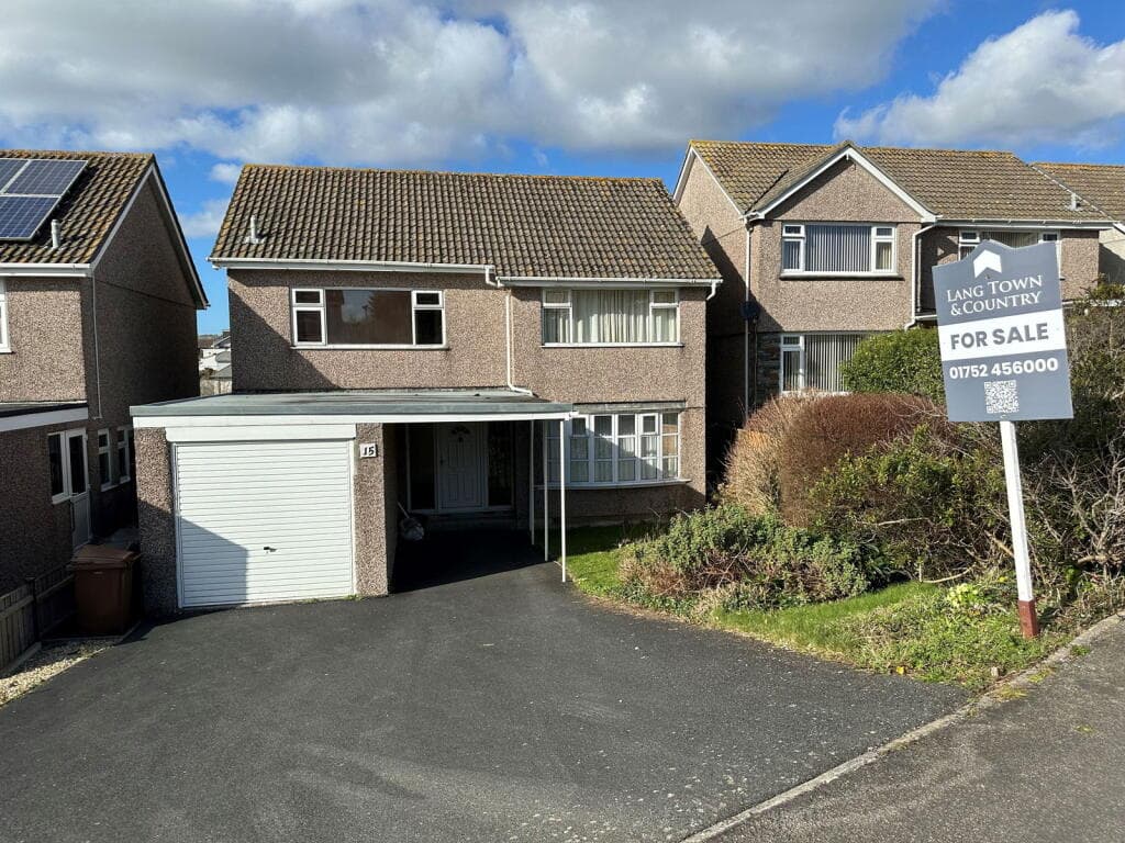 Hawthorn Park Road, Wembury, Plymouth - Image 2