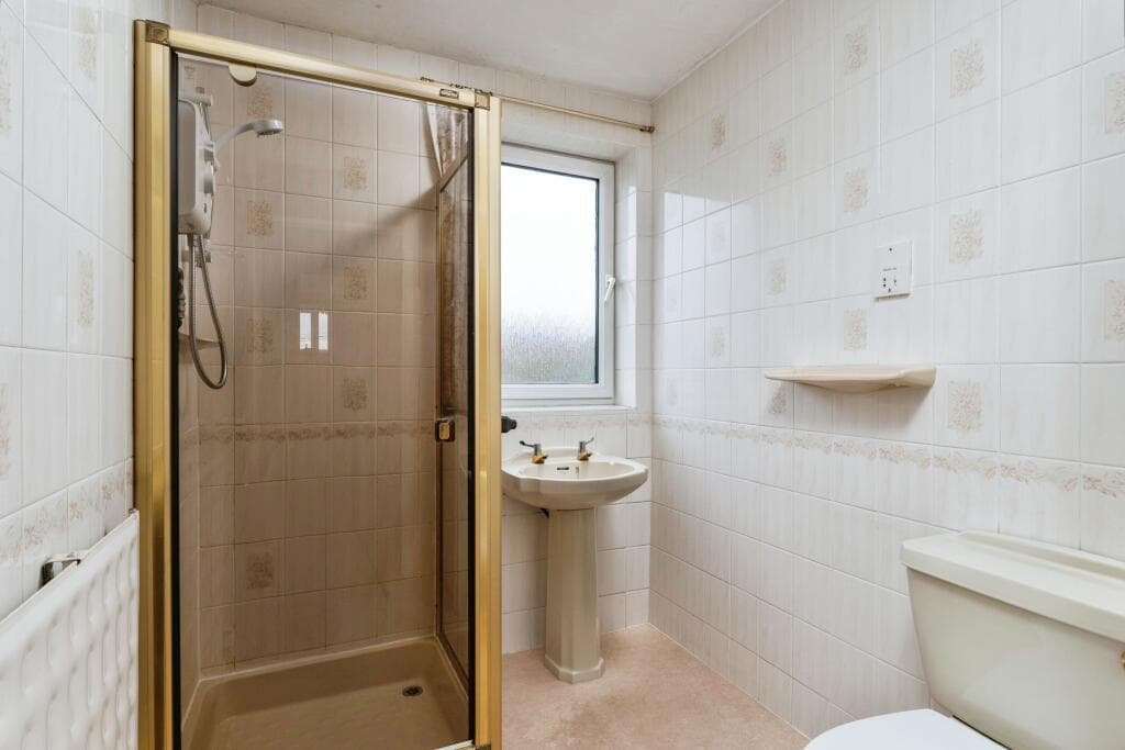 Vale Drive, Mynydd Isa, Mold, Flintshire, CH7 - Image 6