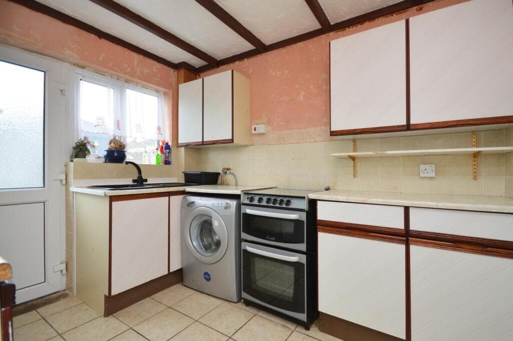 Sheepscroft, Bristol, BS13 - Image 4