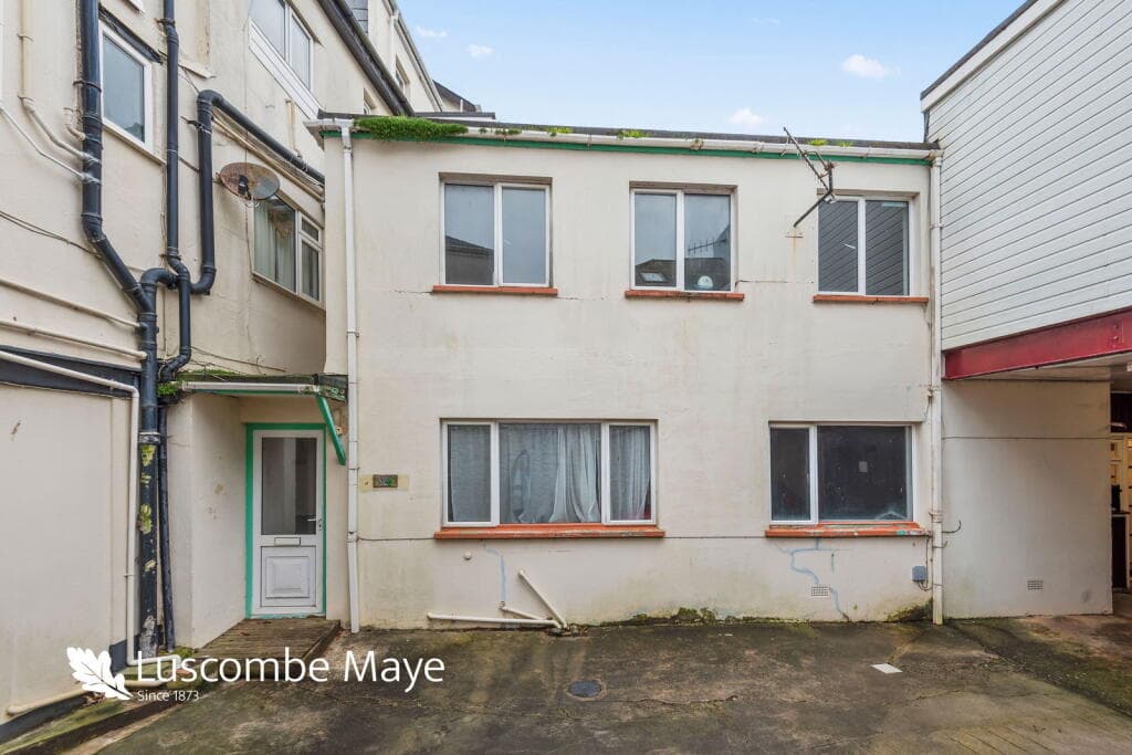 Fore Street, Kingsbridge - Image 1