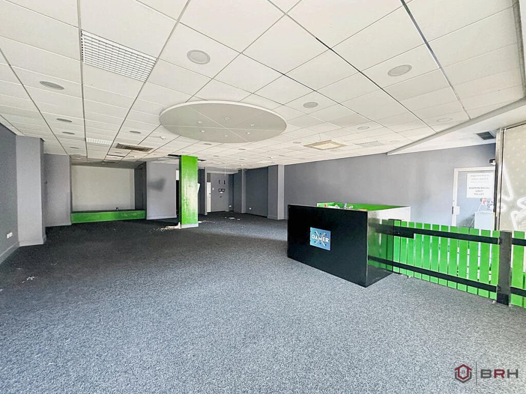 College Street, Rotherham, S65 - Image 4