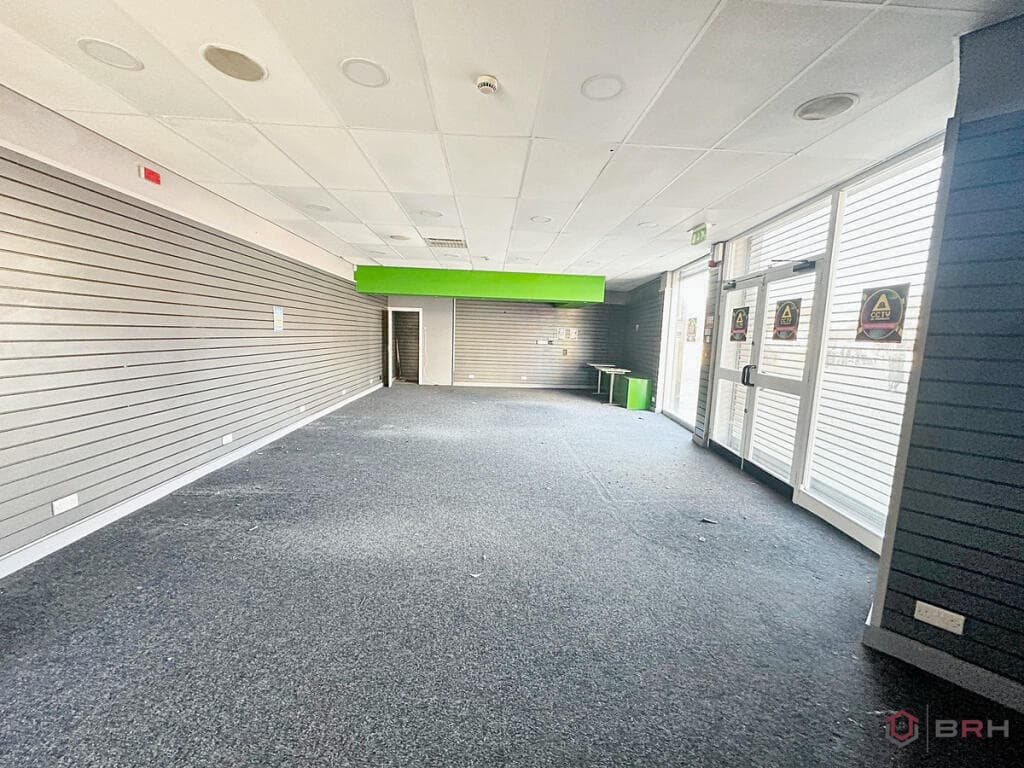 College Street, Rotherham, S65 - Image 7