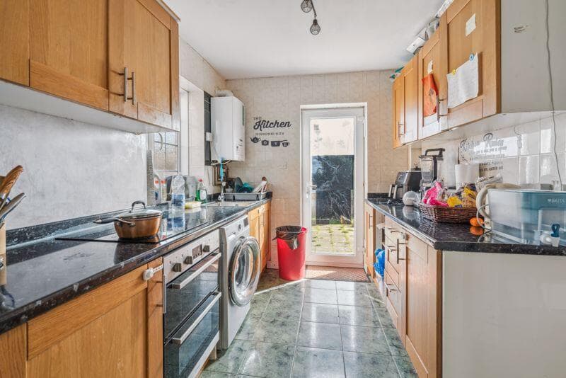 Highland Road, Northwood - Image 3