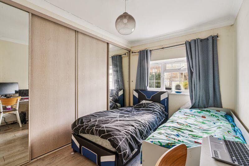 Highland Road, Northwood - Image 6