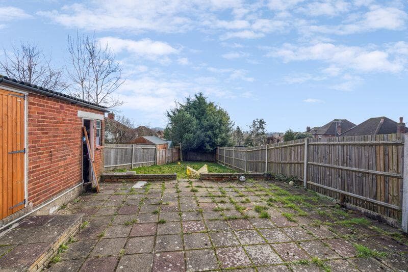 Highland Road, Northwood - Image 8