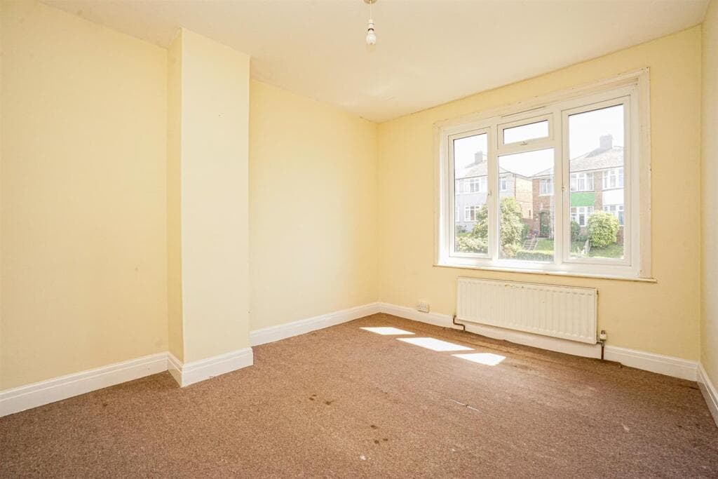 Parker Road, Hastings - Image 8