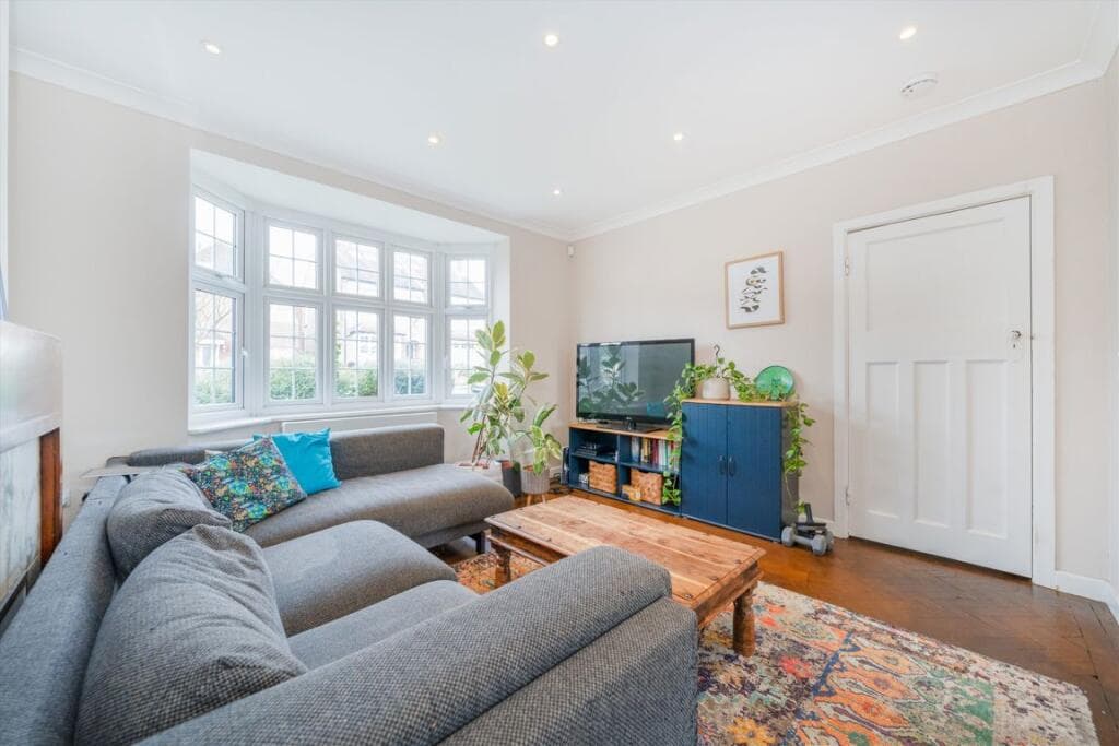 Woodville Road, Barnet - Image 3