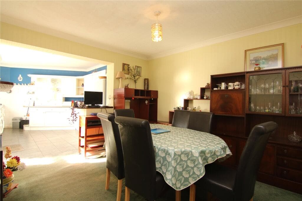 Hall Drive, Sutton-In-Craven, BD20 - Image 4