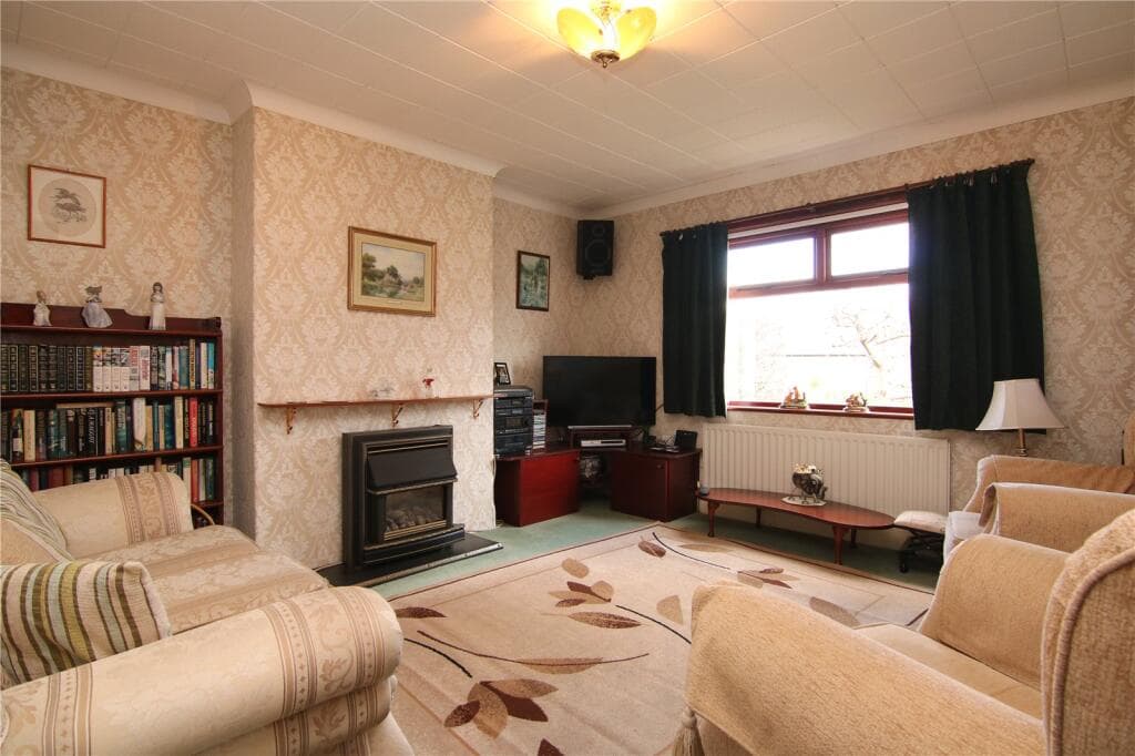 Hall Drive, Sutton-In-Craven, BD20 - Image 5