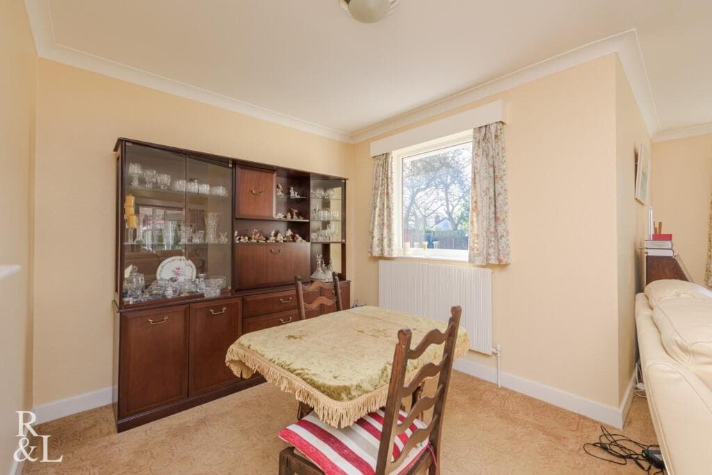 Valley Road, Radcliffe-On-Trent, Nottingham - Image 11