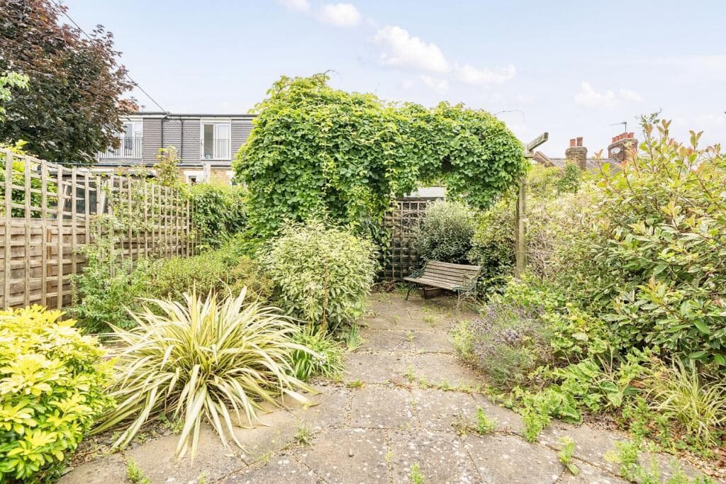 Hopedale Road SE7 7JH - Image 4