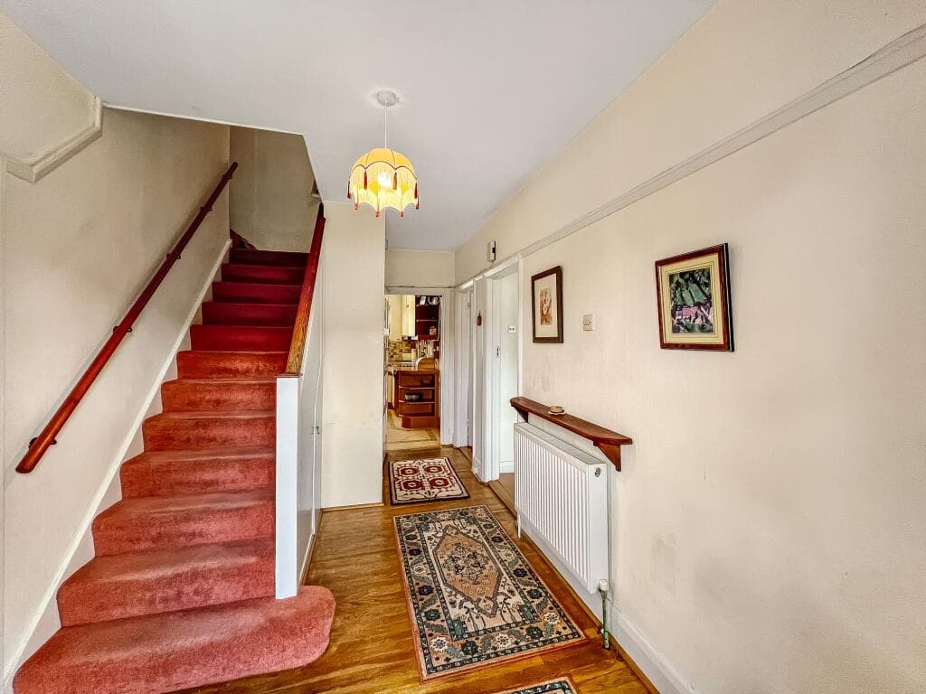 Elmfield Way, Sanderstead, CR2 - Image 5