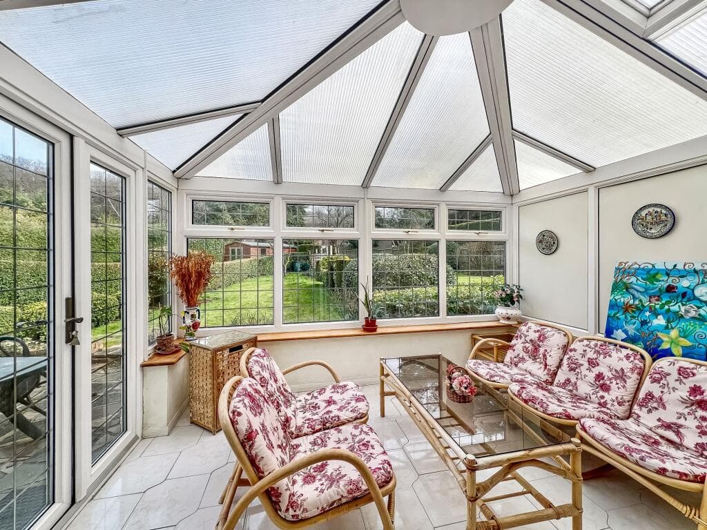 Elmfield Way, Sanderstead, CR2 - Image 9