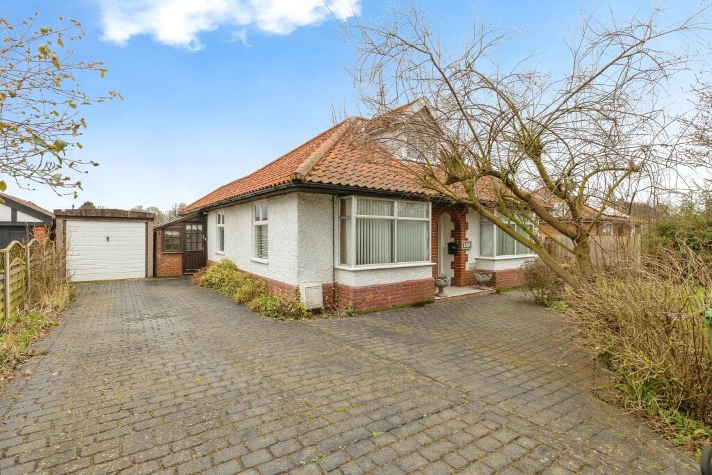 Norwich Road, WYMONDHAM, Norfolk, NR18 - Image 1