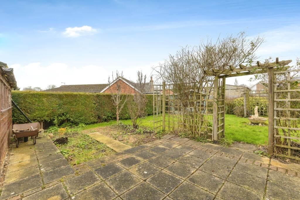 Norwich Road, WYMONDHAM, Norfolk, NR18 - Image 2