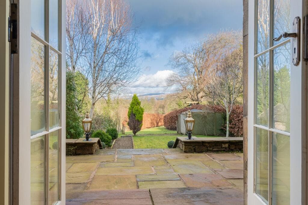 No. 2 Melling Hall, Melling, Carnforth, LA6 2RA - Image 4