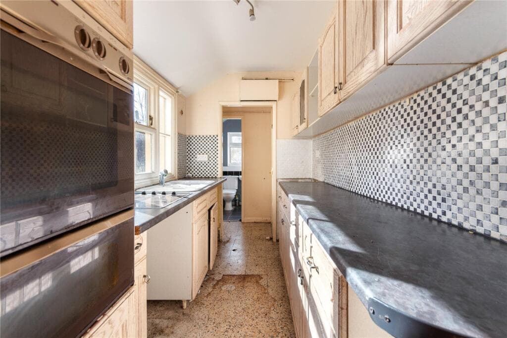 Macaulay Street, Grimsby, Lincolnshire, DN31 - Image 4