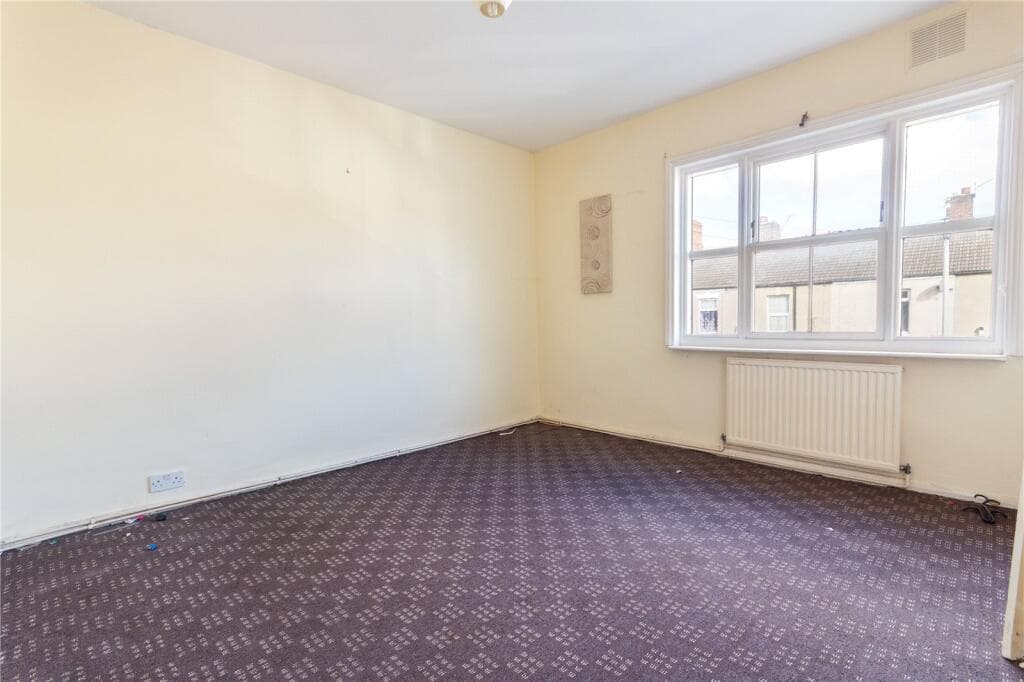 Macaulay Street, Grimsby, Lincolnshire, DN31 - Image 8