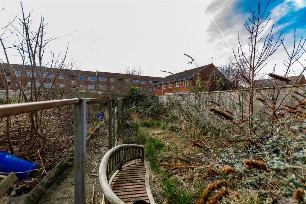 Macaulay Street, Grimsby, Lincolnshire, DN31 - Image 9