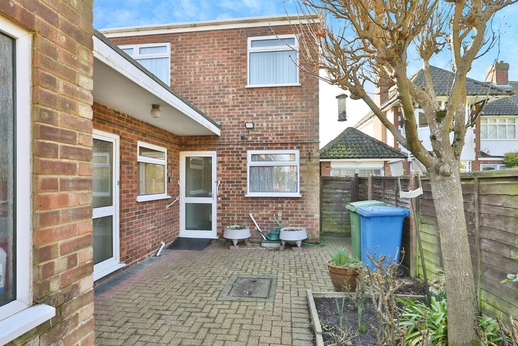 Leopold Road, Norwich - Image 1
