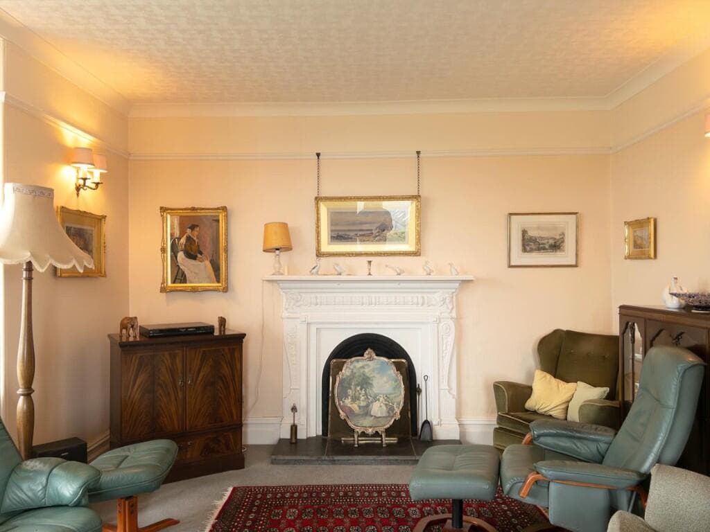 Laflouder Lane, Mullion - Image 10