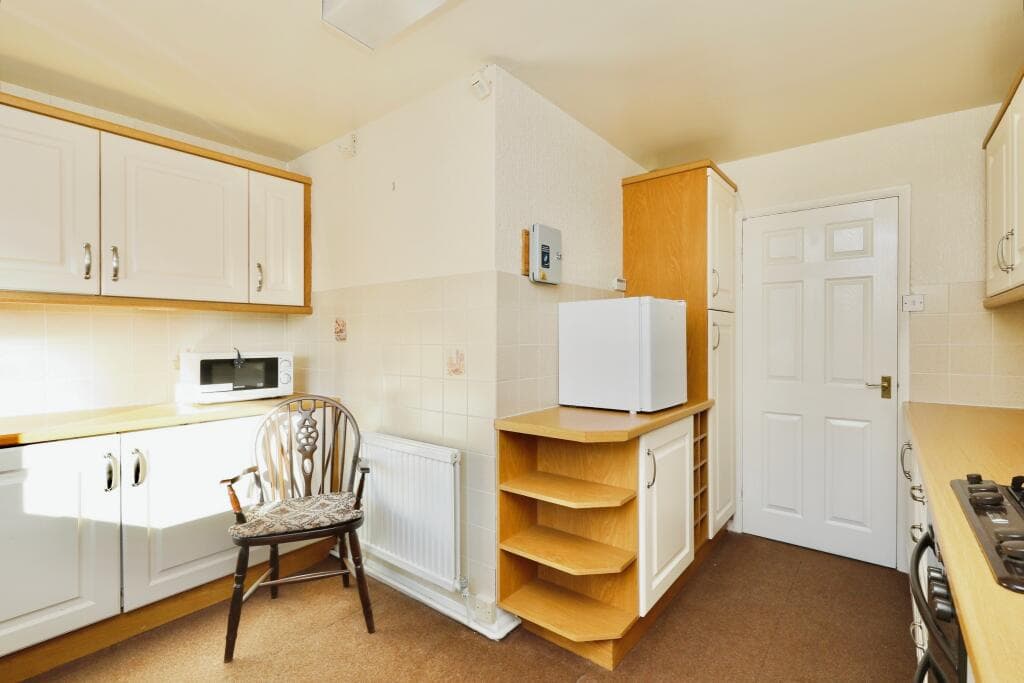 Doleswood Drive, Laughton, Sheffield, South Yorkshire, S25 - Image 7