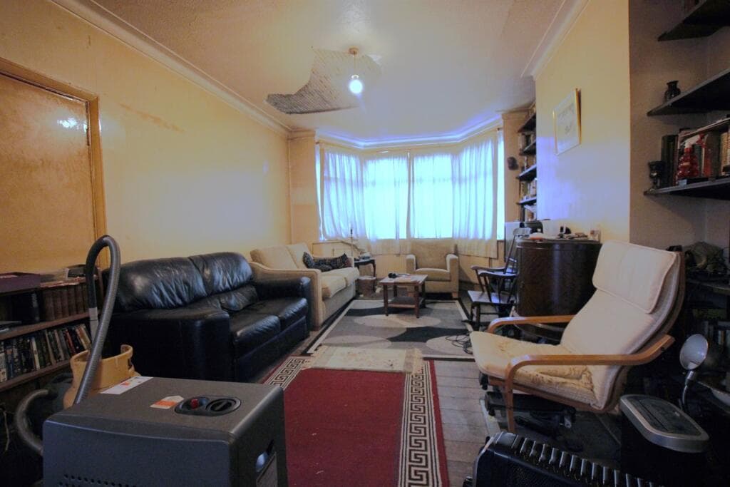 Powis Gardens, Golders Green NW11 - Image 3