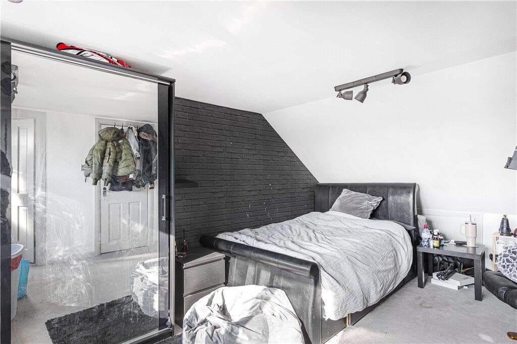 Park Close, Hounslow, TW3 - Image 7