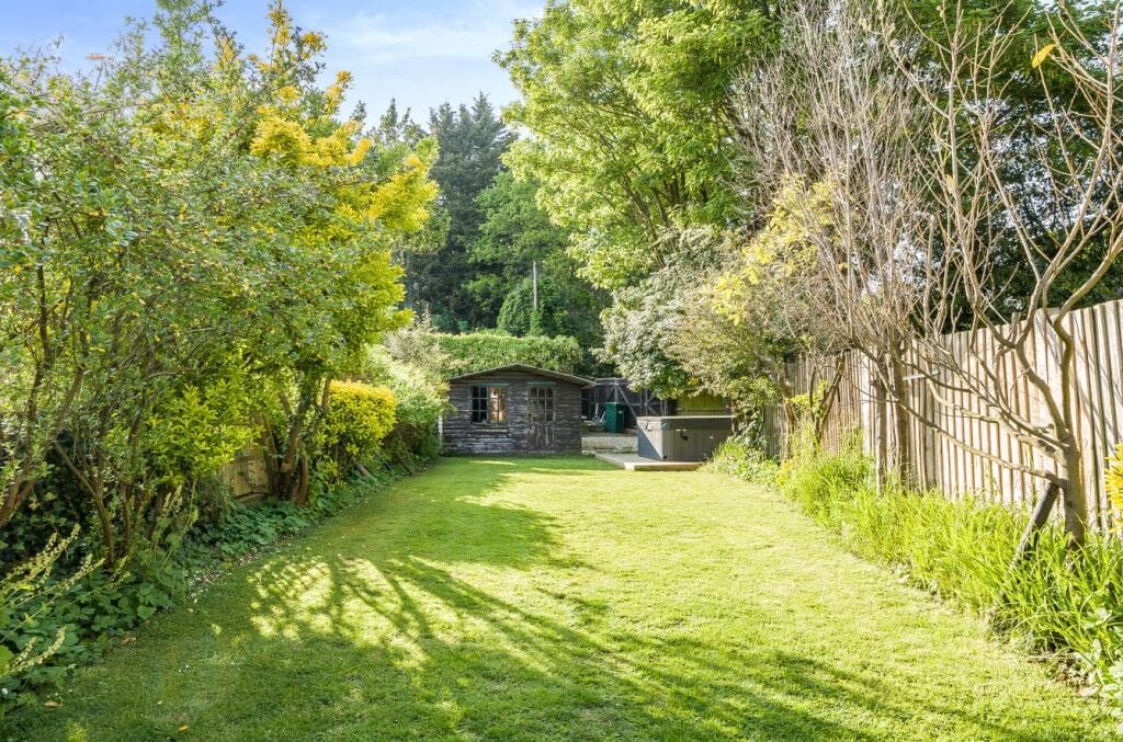 Highwood Hill, Mill Hill, London, NW7 - Image 5
