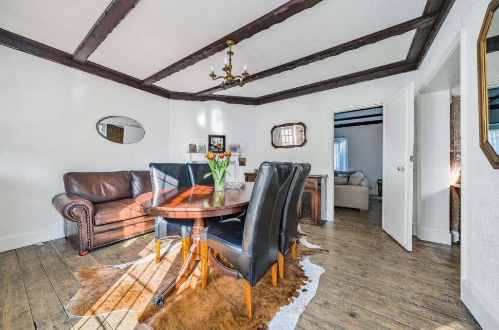 Highwood Hill, Mill Hill, London, NW7 - Image 8
