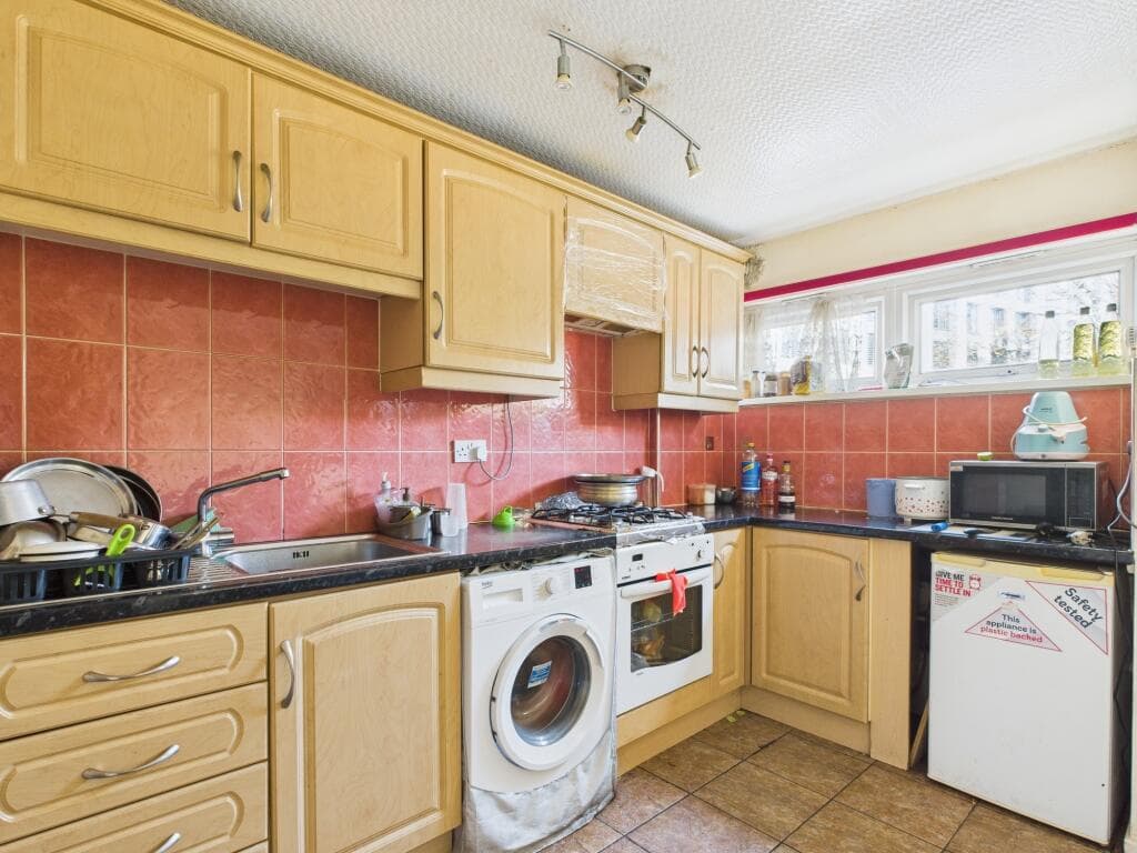 Moss House Close, City Centre, Birmingham, B15 - Image 2