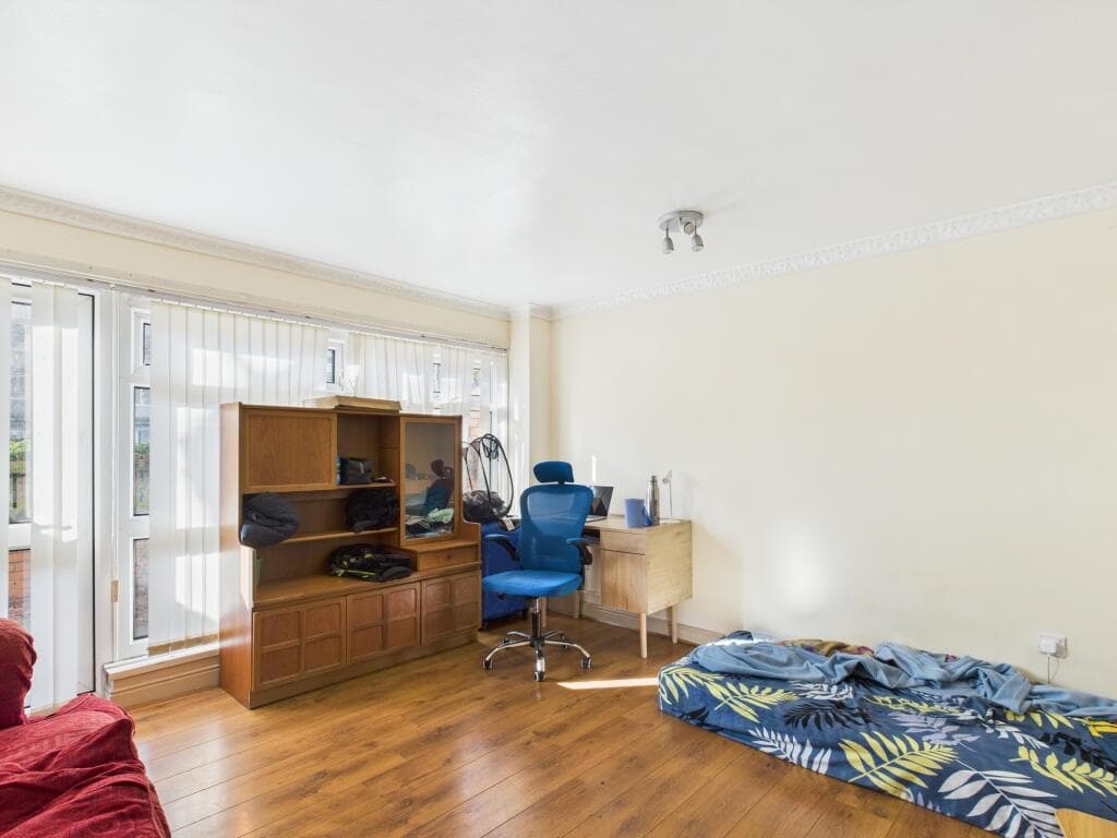 Moss House Close, City Centre, Birmingham, B15 - Image 5