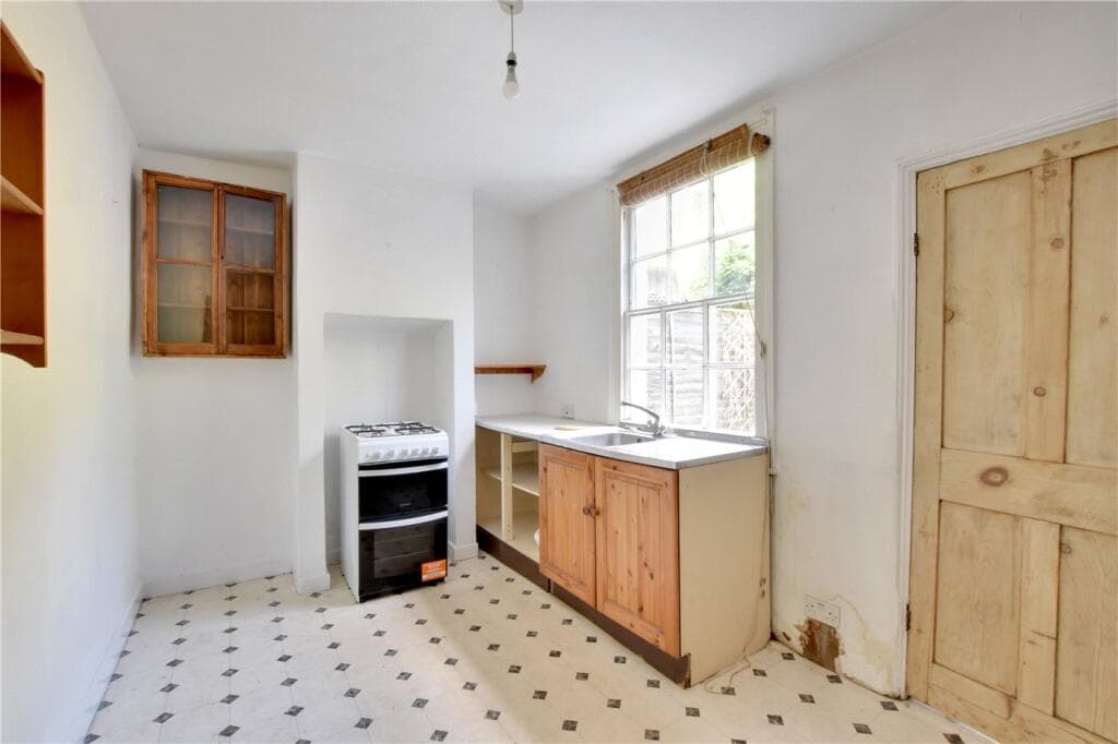 Whitworth Street, Greenwich, London, SE10 - Image 3
