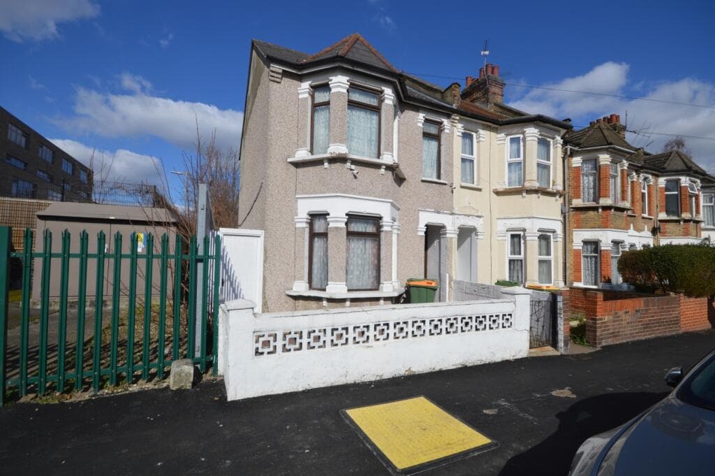 Rectory Road, Manor Park, E12 - Image 1