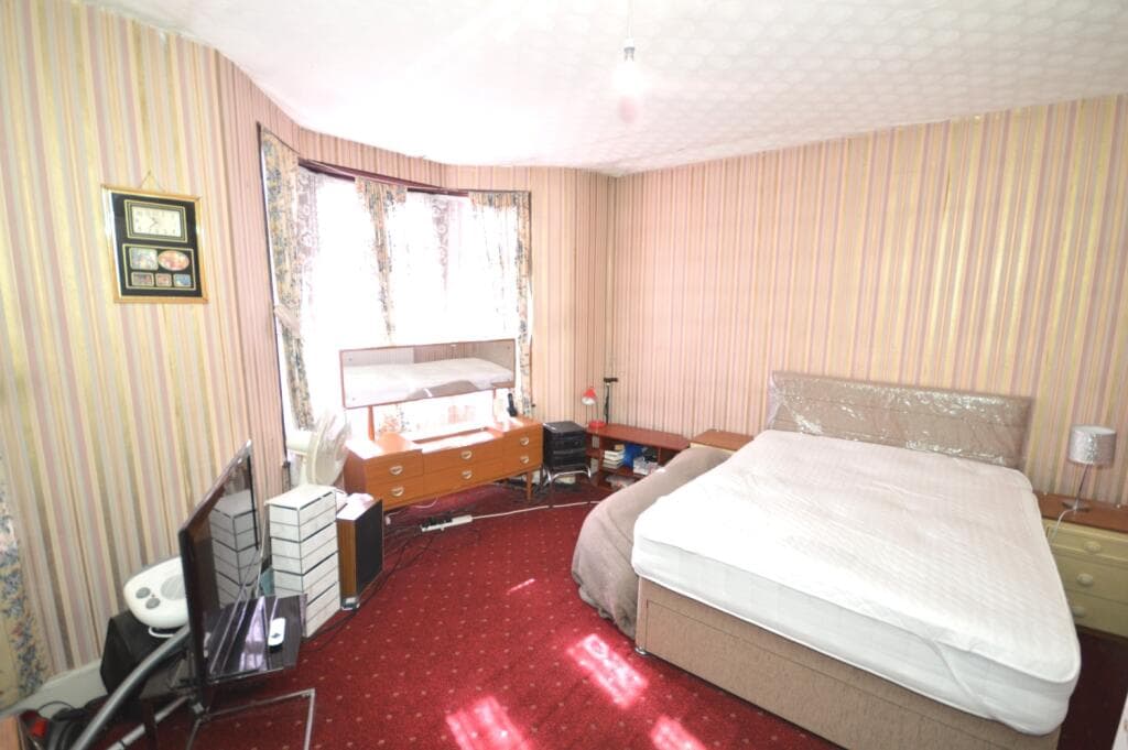 Rectory Road, Manor Park, E12 - Image 5
