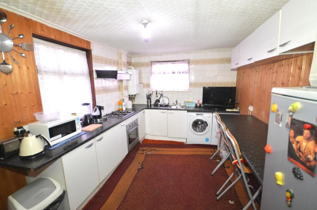 Rectory Road, Manor Park, E12 - Image 6