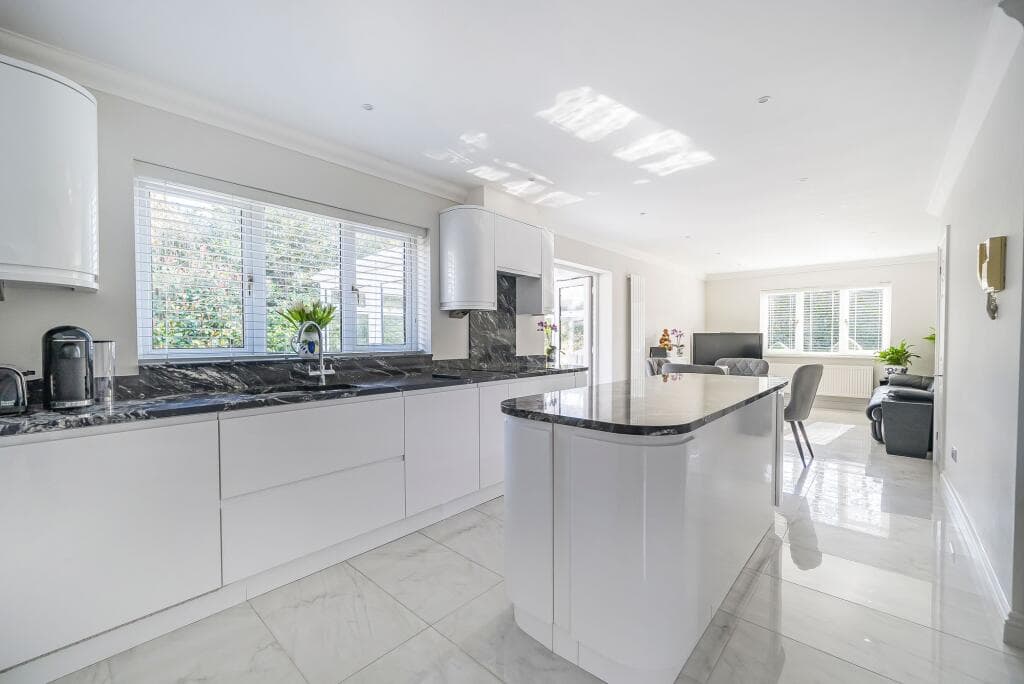 Prince Albert Drive, Ascot, SL5 - Image 6
