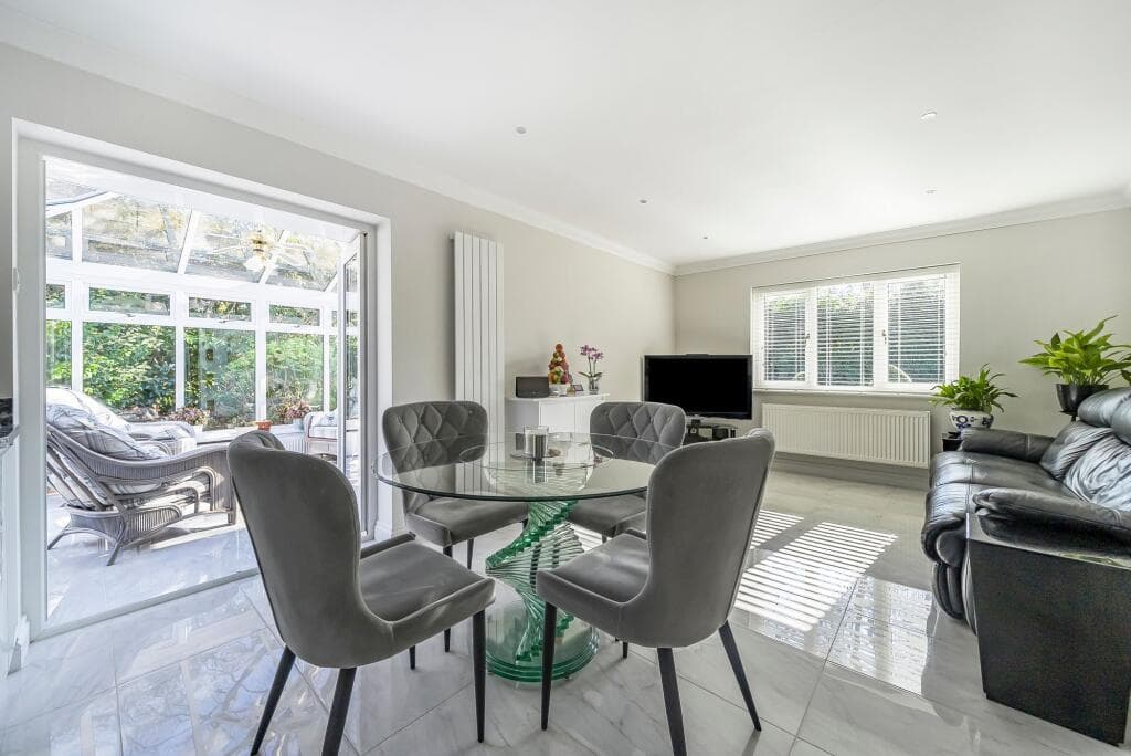 Prince Albert Drive, Ascot, SL5 - Image 9