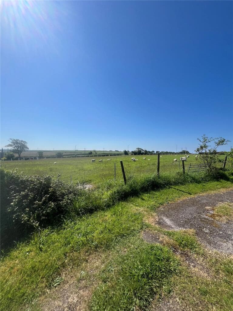 Trelil Caravan Site, Helston, Cornwall, TR13 - Image 5