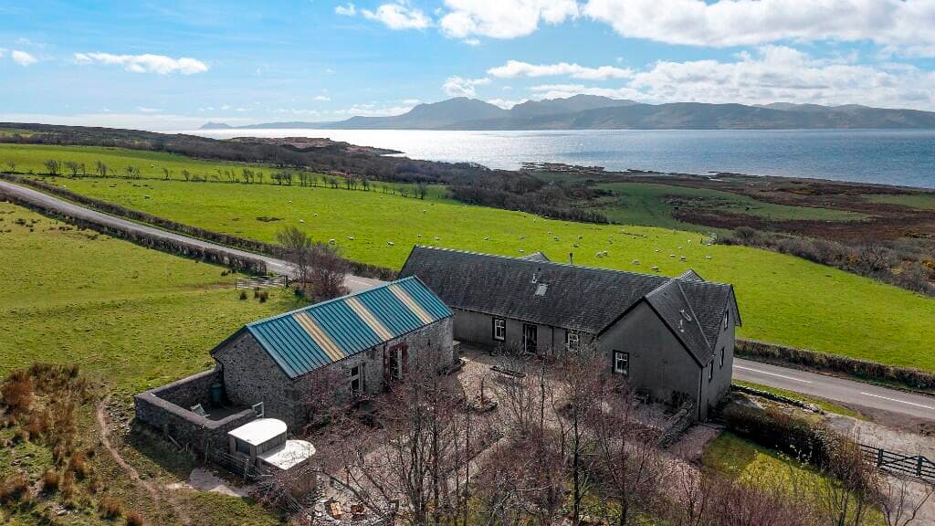 View property at Isle Of Bute, Buteshire, PA20 0QA