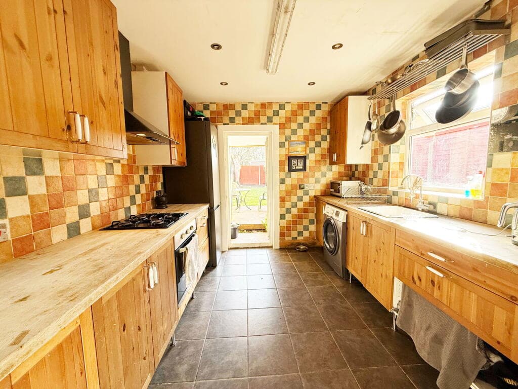 Wolferton Road, London, E12 5PD - Image 5