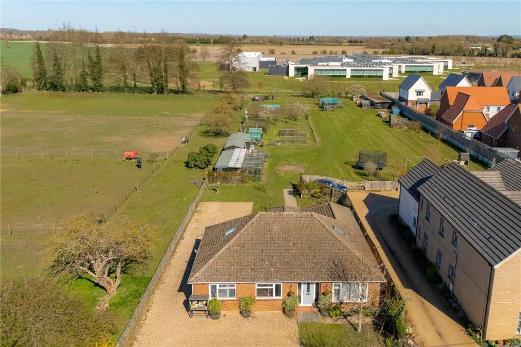 View property at The Moor, Melbourn, Royston, Cambridgeshire, SG8