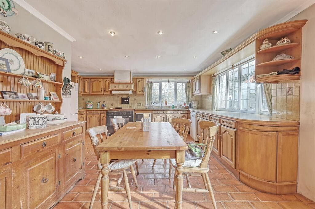 Barling Road, Barling Magna, Essex, SS3 - Image 10