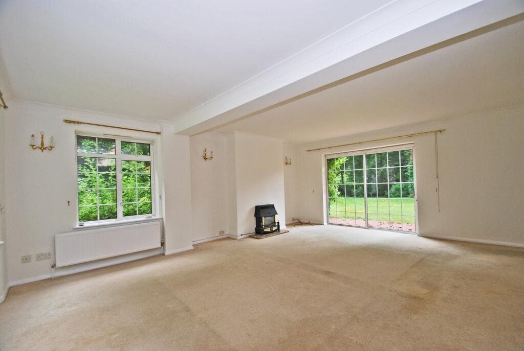 Westfield Road, Beaconsfield, Buckinghamshire, HP9 - Image 3